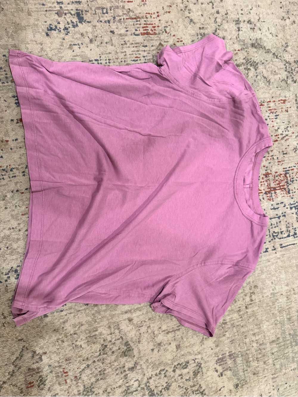 Lululemon cropped tshirt